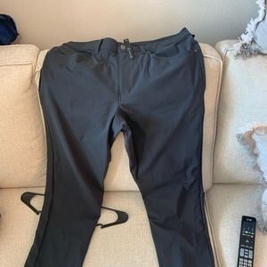 Lululemon Mens Pants Size 34